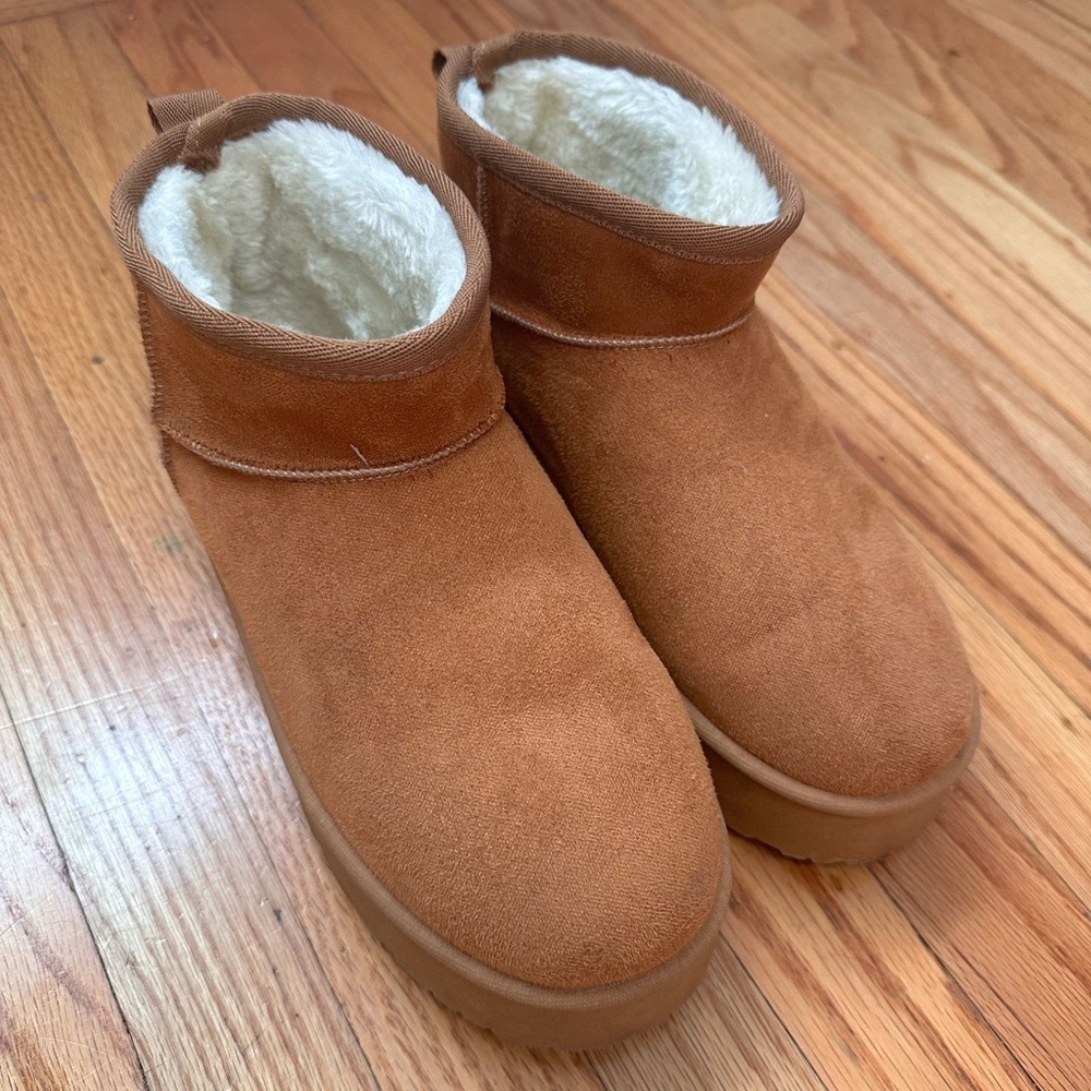 Platform Ankle Shearling Boot Size 7 - Picture 5 of 9